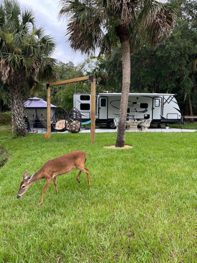 Lake Front Rv Experience Close To Port Canaveral And Kennedy Space Center Ξενοδοχείο Titusville Εξωτερικό φωτογραφία